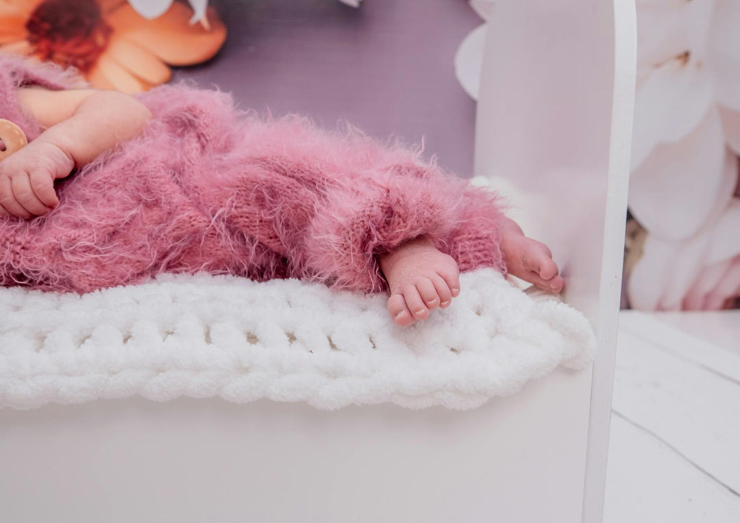 Navigating Baby Clothing Sizes: Tips for New Parents