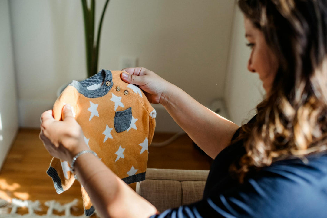 Why Choose Organic Baby Clothes for Your Newborn
