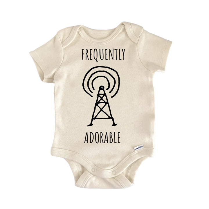 Radio Fm Am Broadcasting Newborn Gift Baby Bodysuit